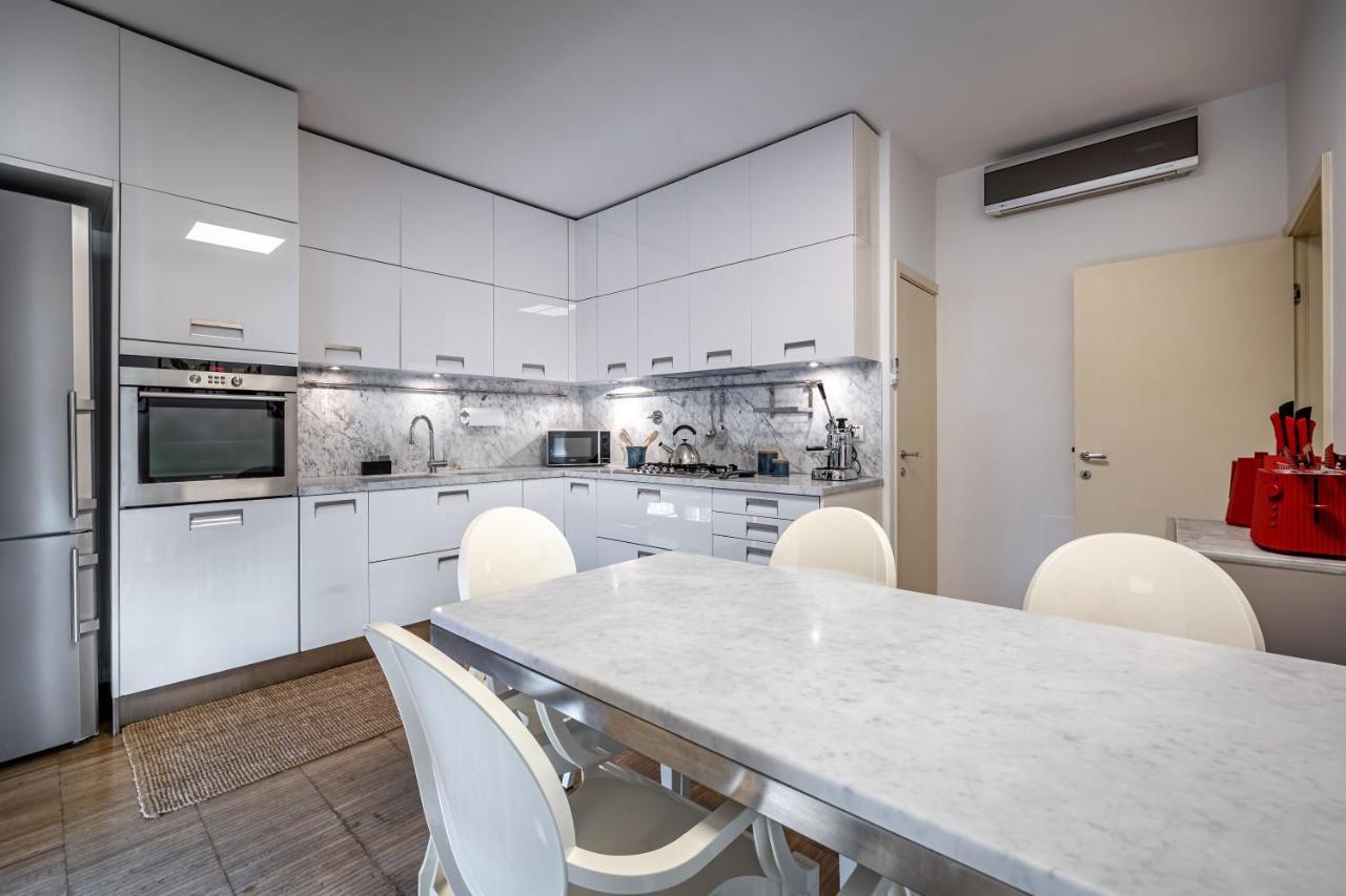 Yid Penthouse On Florence River With Parking Εξωτερικό φωτογραφία